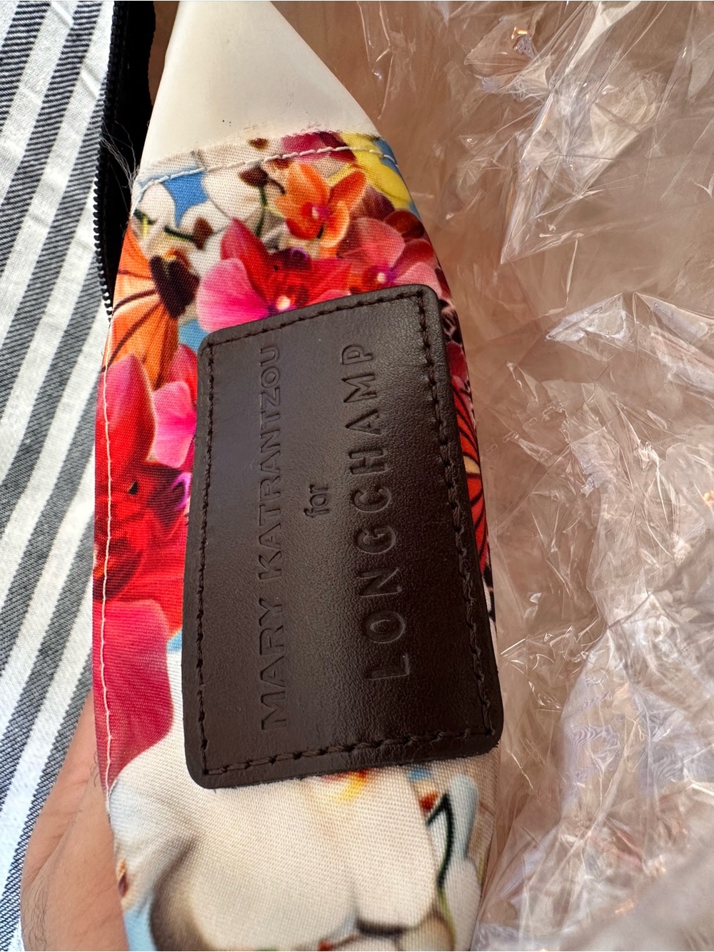 Longchamp x Mary Katrantzou Le Pliage Short Handle Bag - Picture 8 of 9